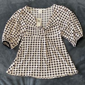 Flattering Max Studio Top Size S